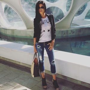 AUTHENTIC DSQUARED2 CROPPED DISTRESSED JEANS 26